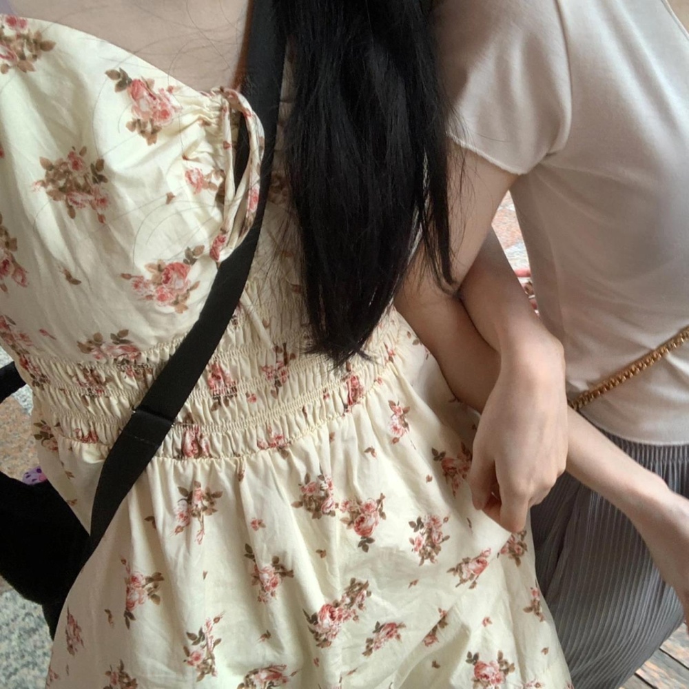 Pinched waist slim flat shoulder floral dress