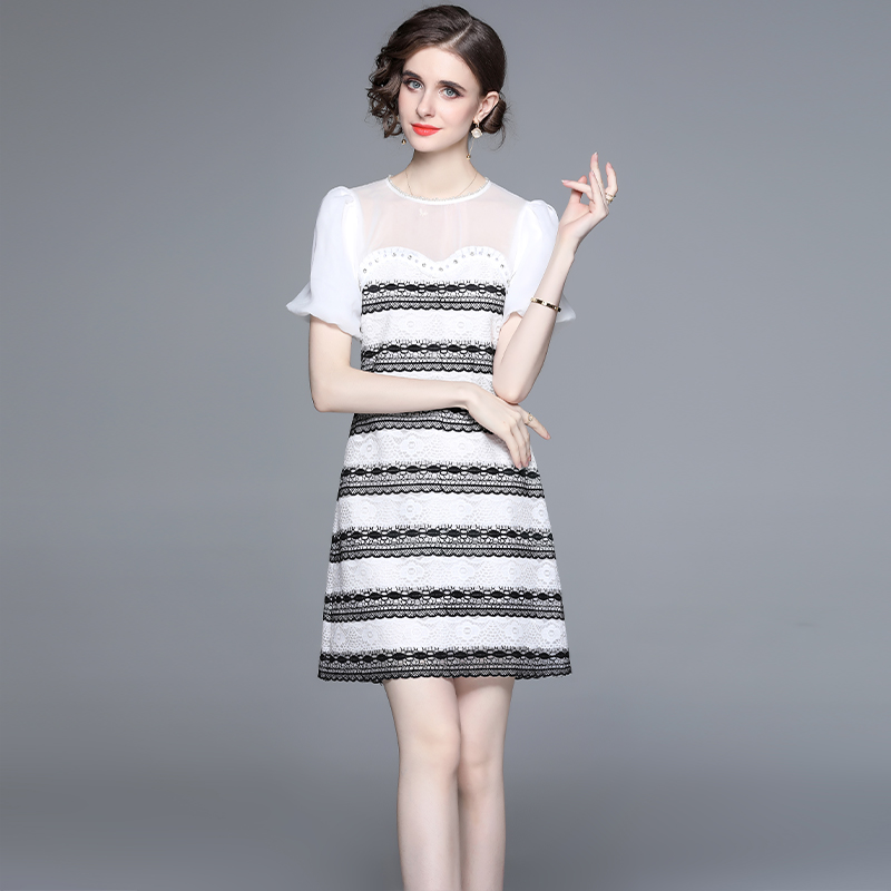 Rhinestone splice black-white pinched waist dress