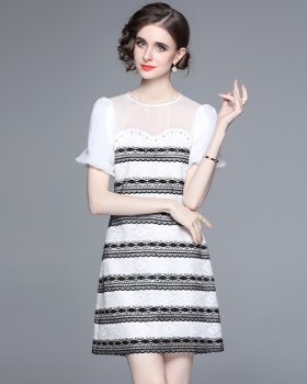 Rhinestone splice black-white pinched waist dress