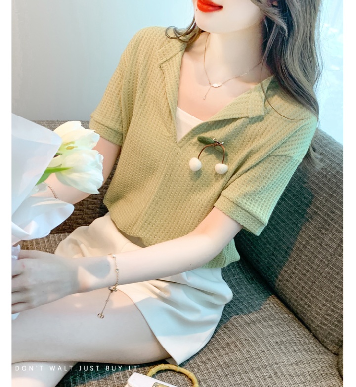 Korean style refreshing T-shirt summer V-neck small shirt