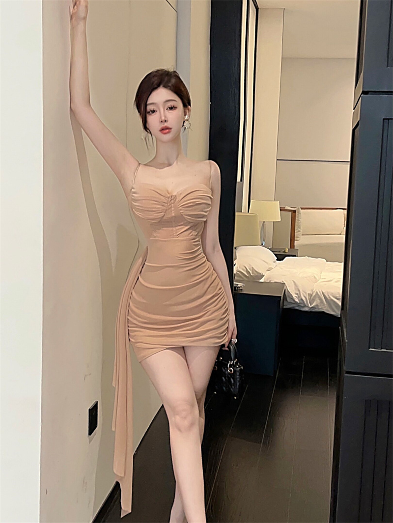 Slim sling wrapped chest sexy dress