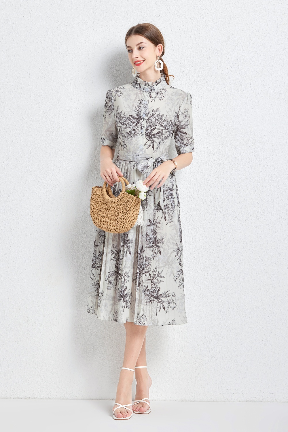 Ink pinched waist printing European style dress