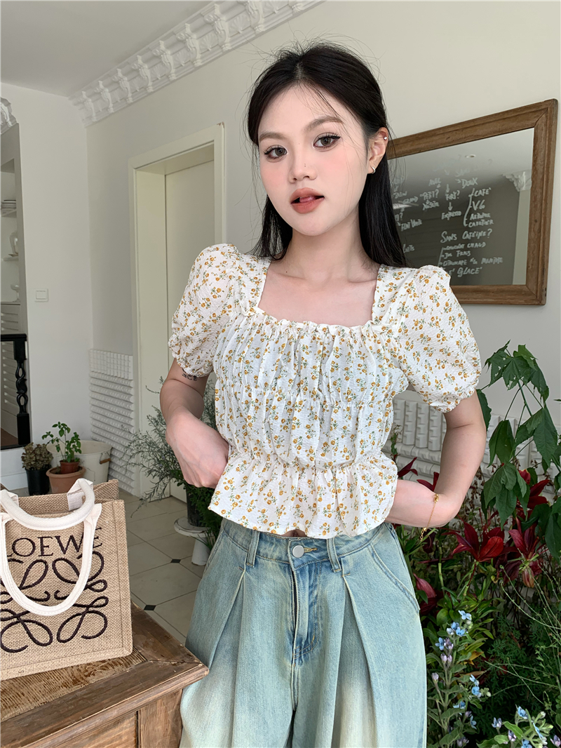 Short France style square collar floral shirt