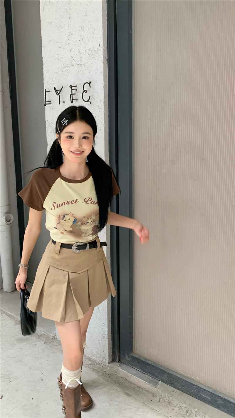 Kitty detachable skirt with belt T-shirt 2pcs set