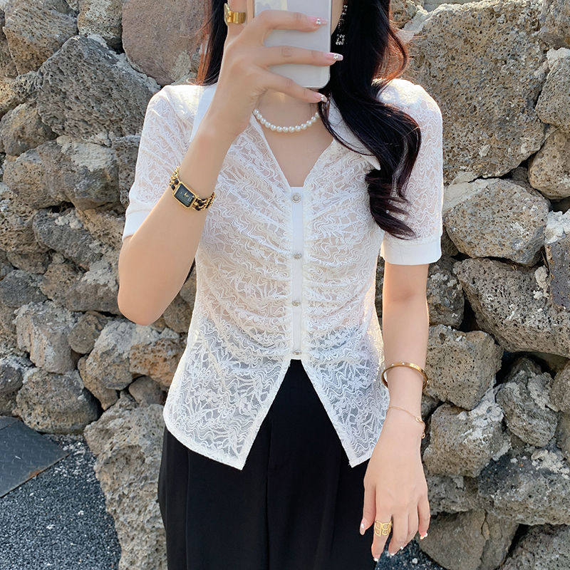 V-neck short sleeve tops lace fashion shirt for women