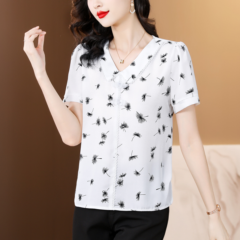 Middle-aged spring and summer shirt sweet tops for women