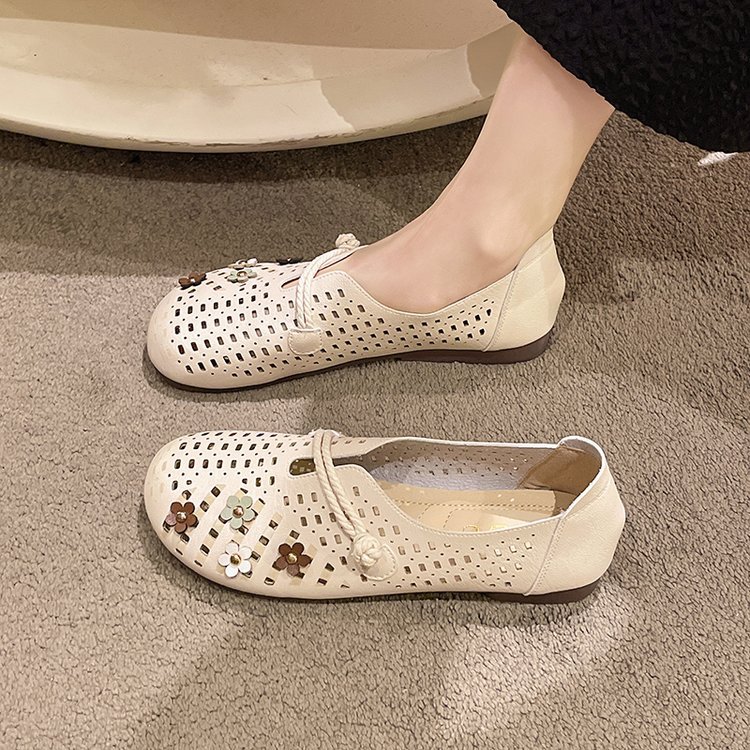 British style hollow flattie retro shoes for women