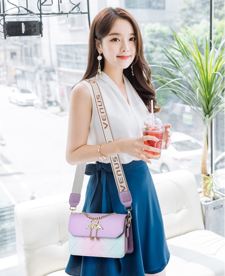 Summer student Korean style messenger bag shoulder swan packet