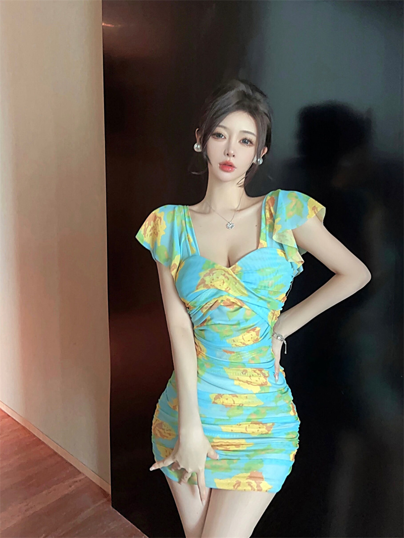 Slim package hip printing nightclub fold sexy dress