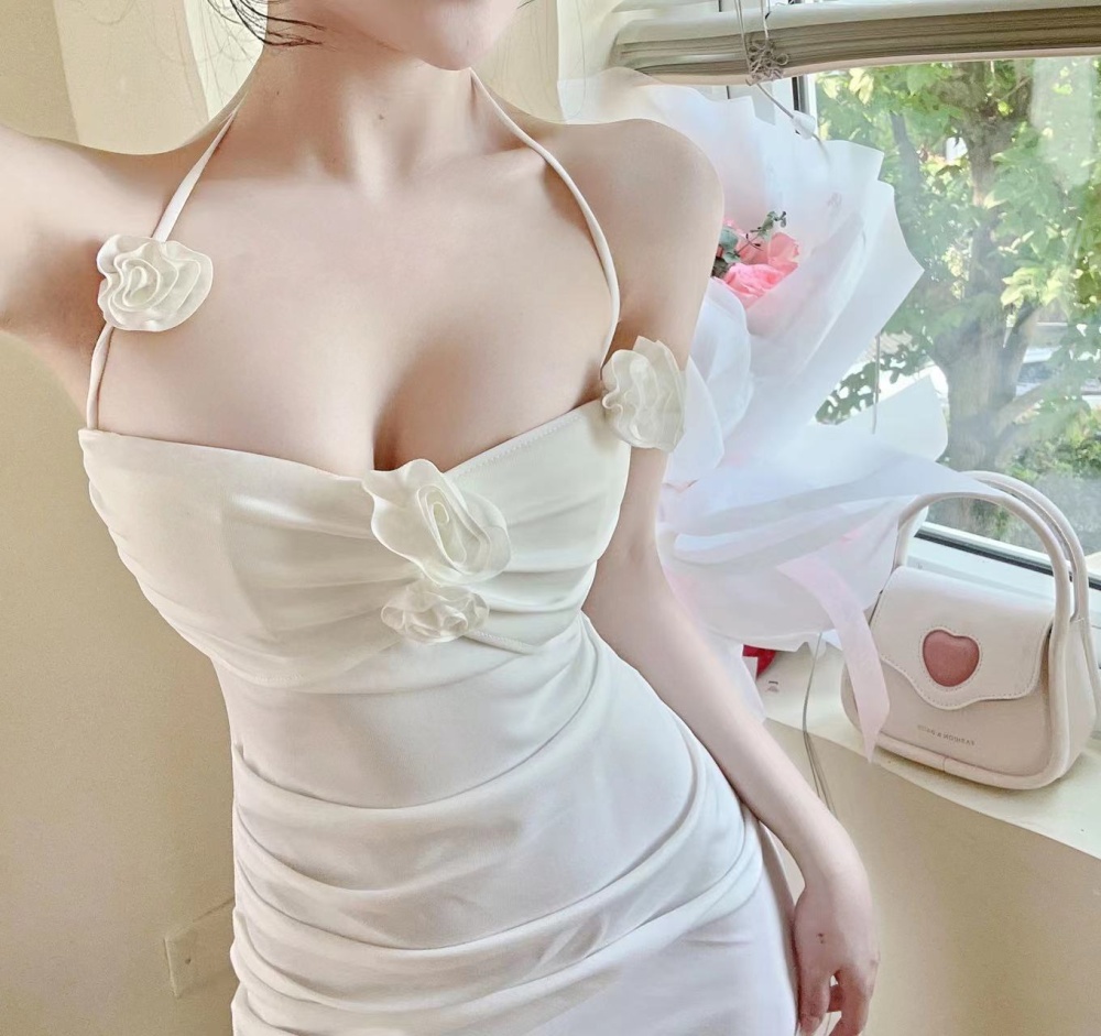 Halter flowers decoration sexy sling package hip dress