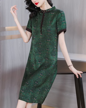 Real silk short sleeve retro embroidered colors dress