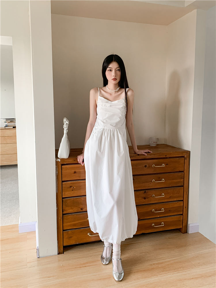 Long sleeveless long dress temperament summer vest for women