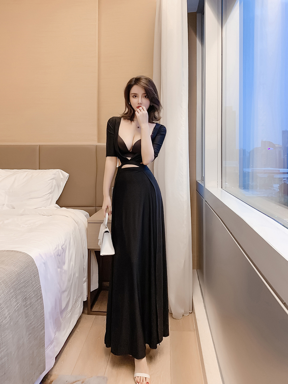 Sexy black low-cut dress arm slim formal dress
