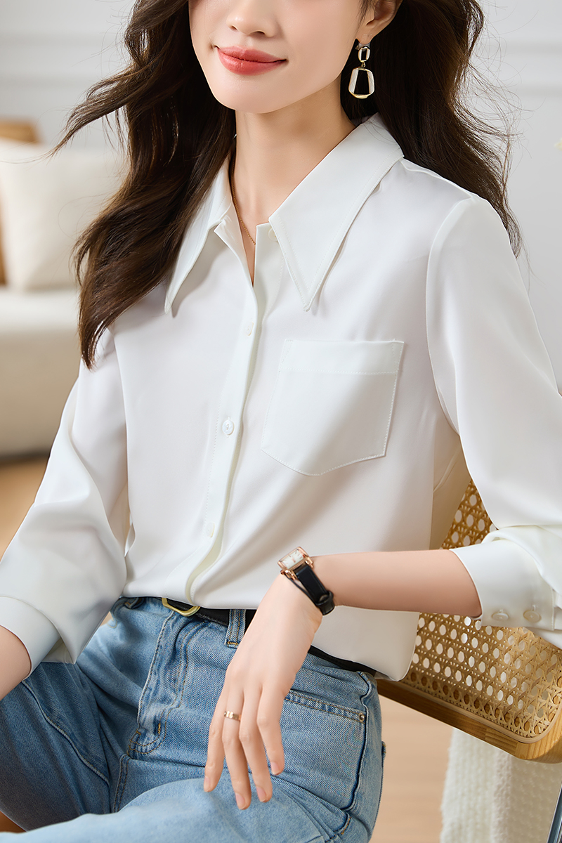 Drape white small pointed collar shirt for women