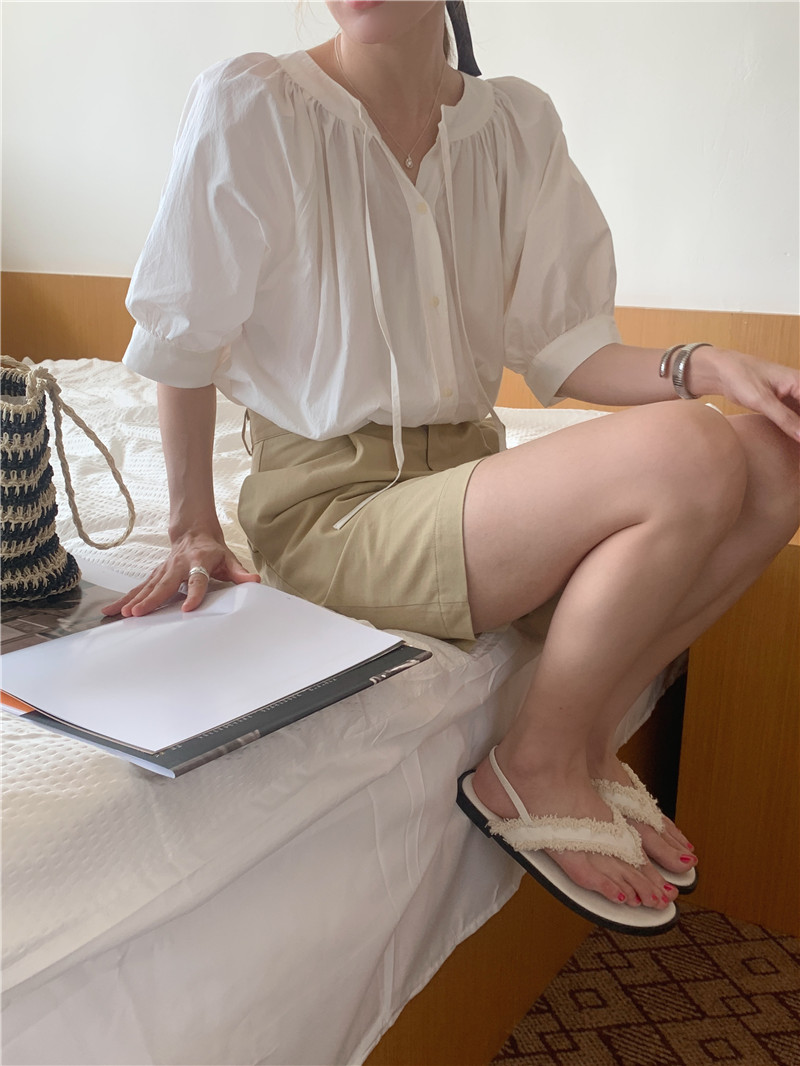 Pure simple Korean style temperament short sleeve shirt