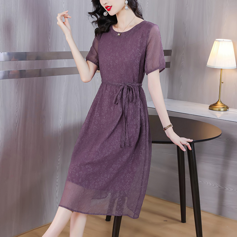 Luxurious light purple dress for women