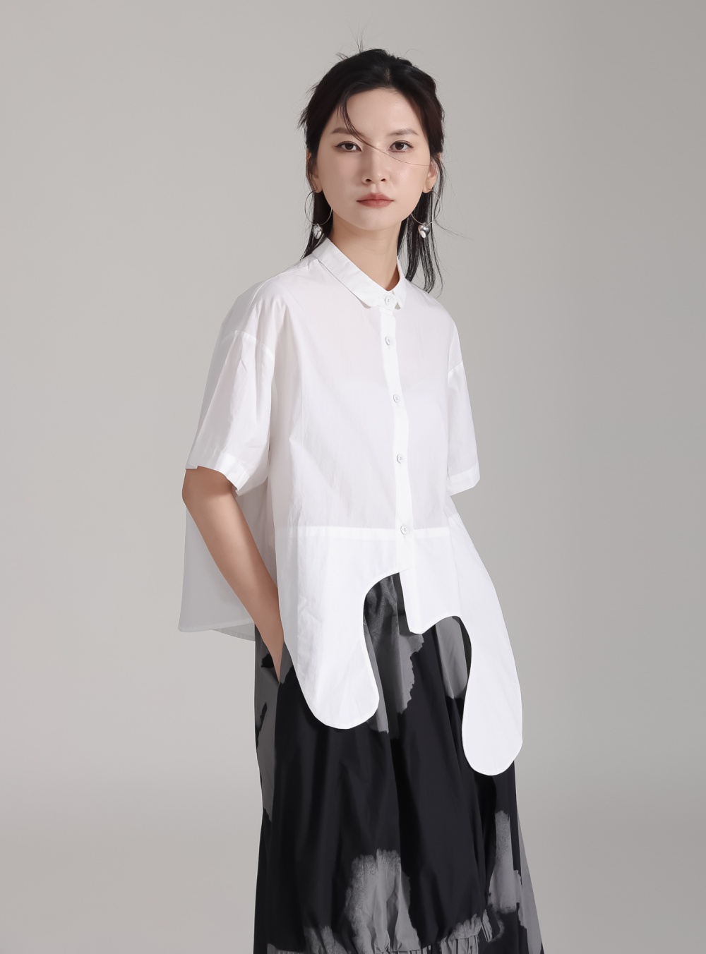 Arc loose white slim niche wide hem shirt for women