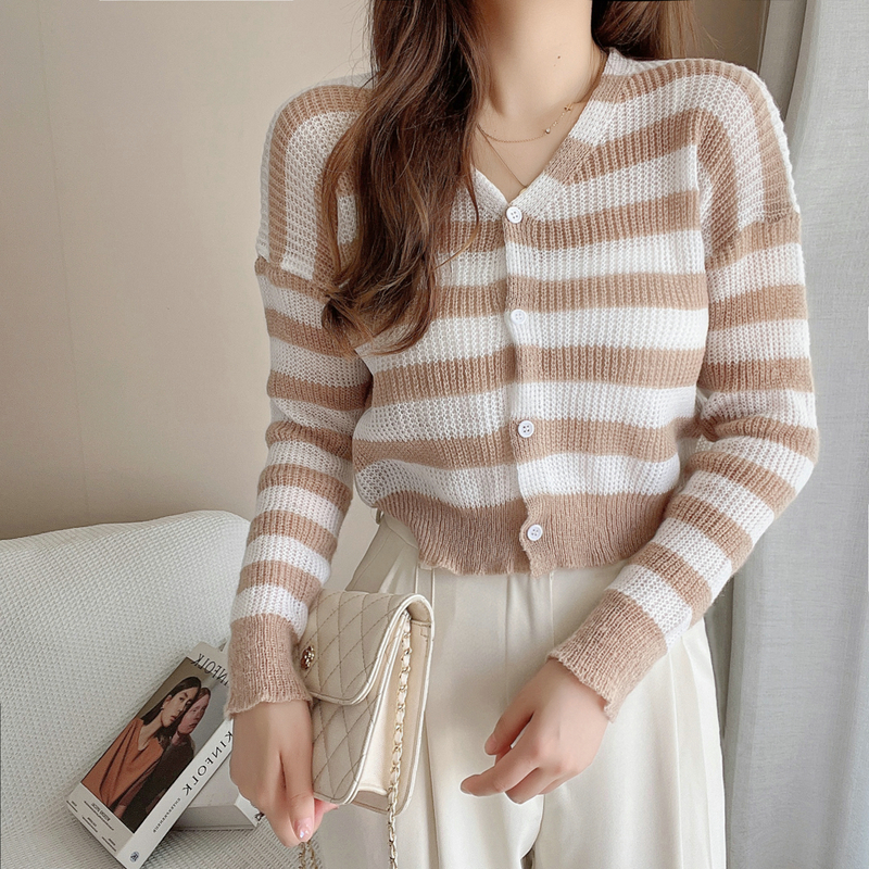 Long sleeve lazy loose single-breasted sweater for women