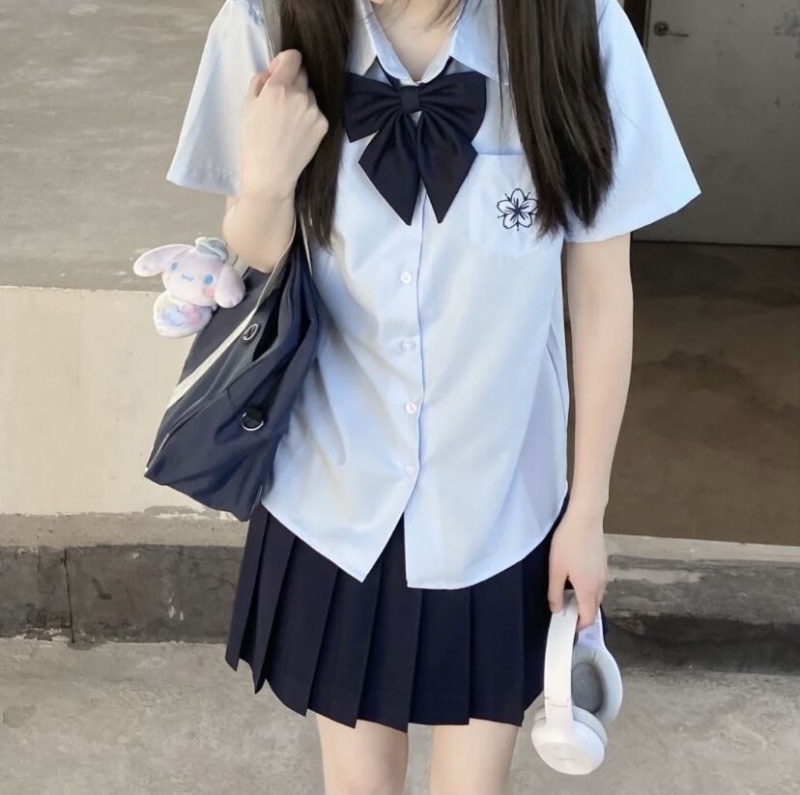 Japanese style college style uniform summer shirt for women