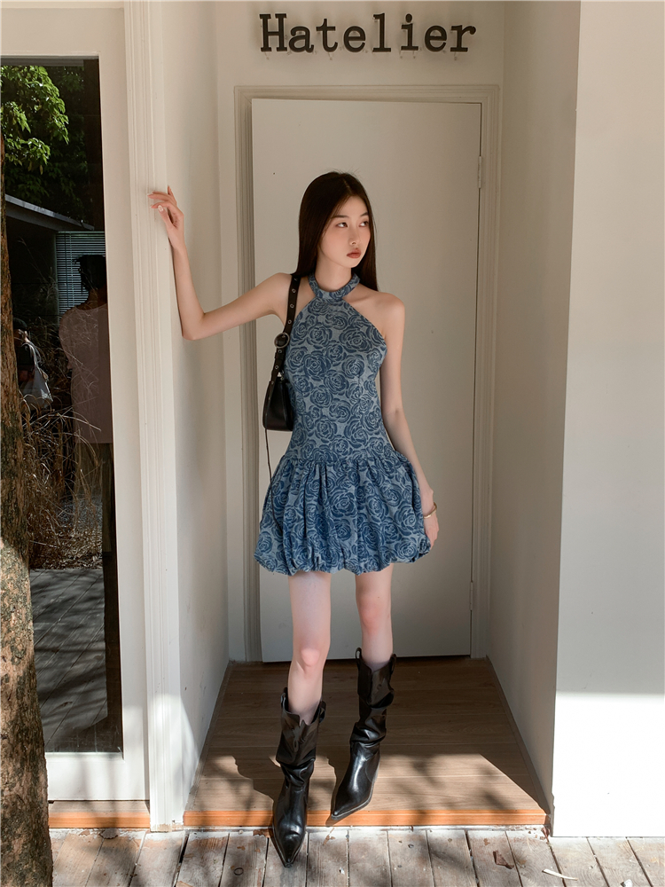 Blue spicegirl retro denim rose niche halter dress for women