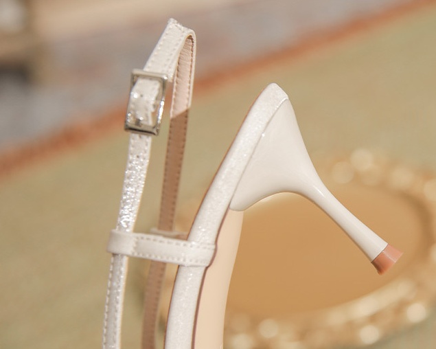 Big bow pointed high-heeled fine-root sandals