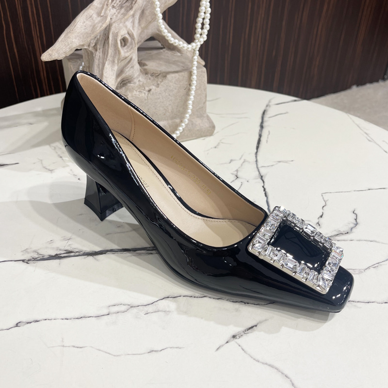 Small square head commuting high-heeled shoes for women