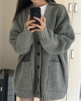 Lazy sweater fashion and elegant coat for women