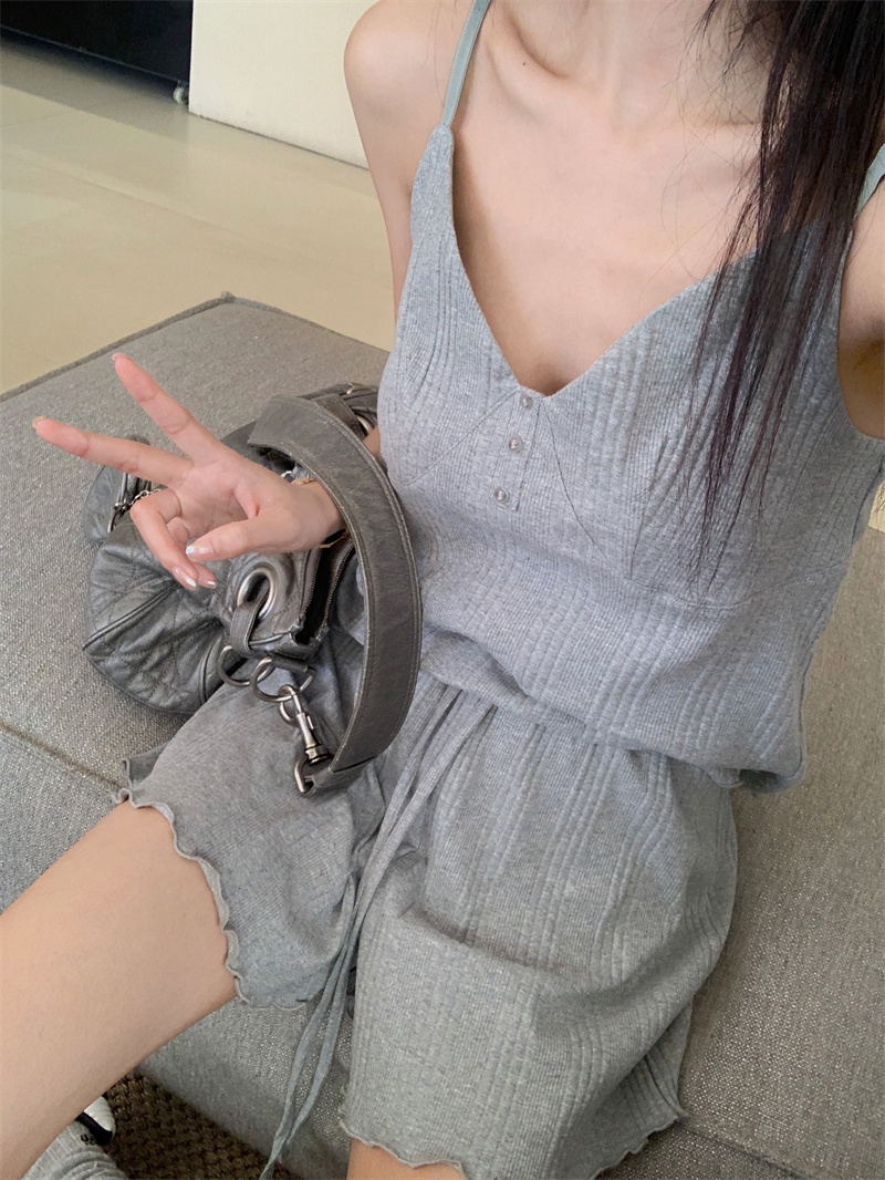 Knitted breathable cozy summer loose sling shorts 2pcs set