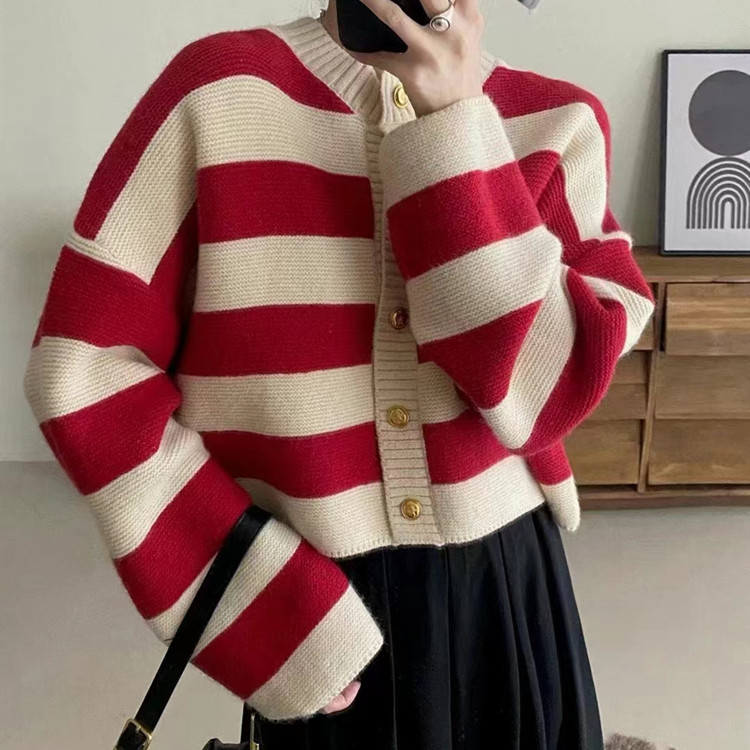 Round neck Korean style sweater stripe short cardigan