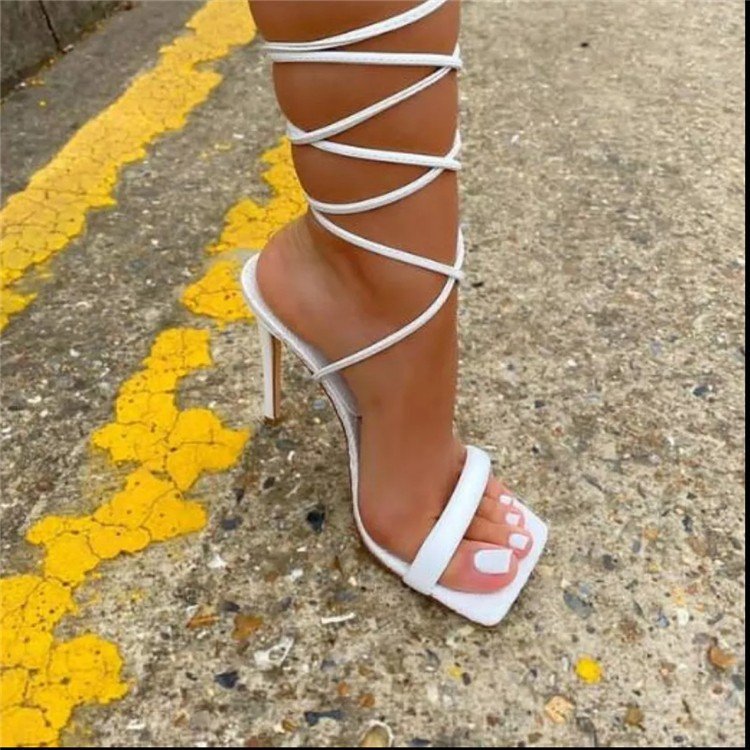 Open toe large yard high-heeled European style sandals