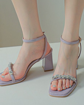 Square head large yard high-heeled summer sandals