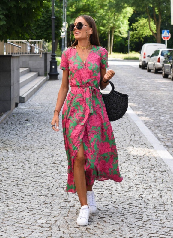 Printing European style summer V-neck dress for women