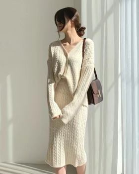 Temperament V-neck skirt knitted sweater 2pcs set