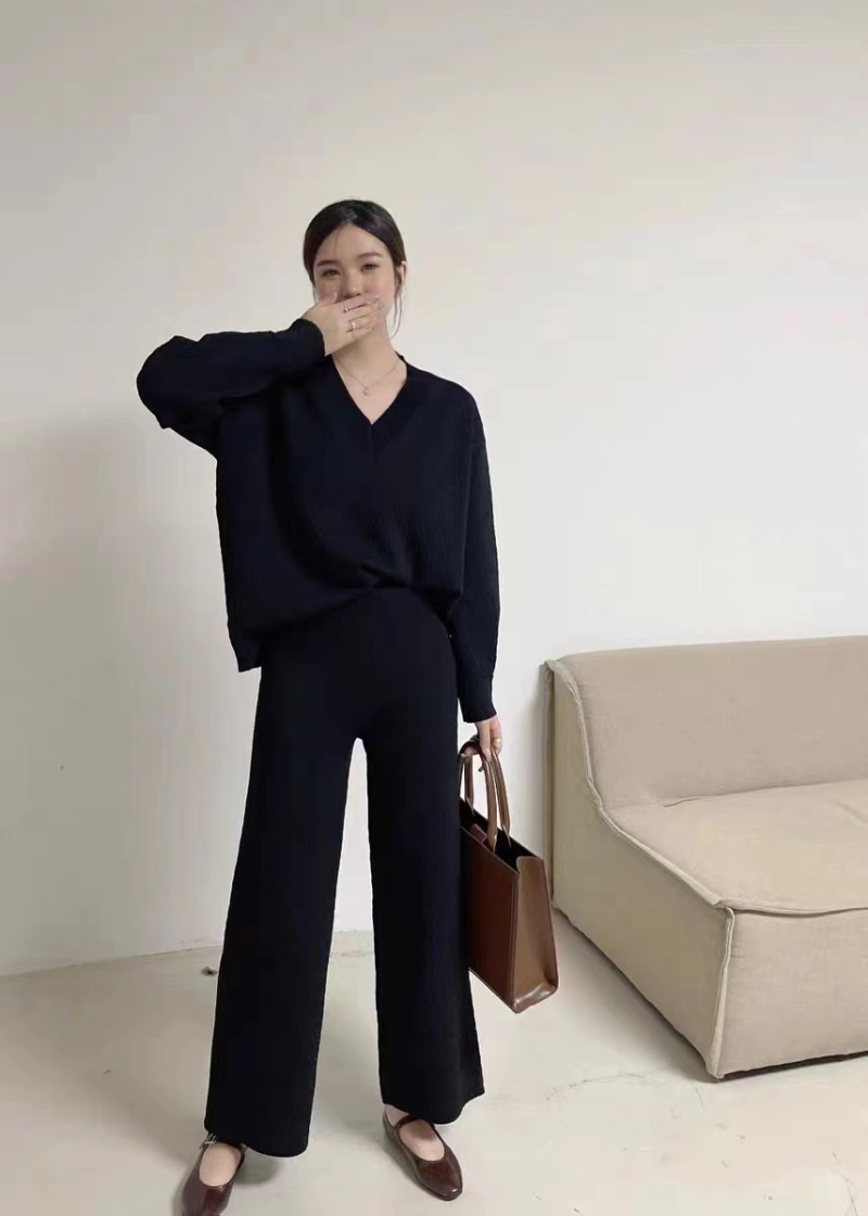 Fashion niche wide leg pants V-neck knitted tops 2pcs set