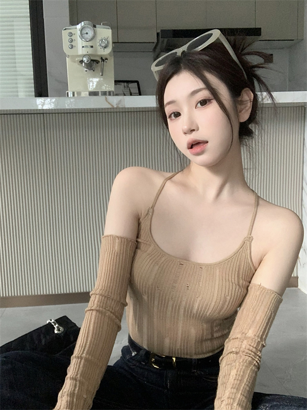 Slim cross strapless with sleeve knitted bottoming shirt