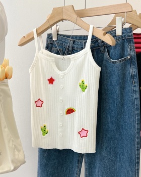 White sleeveless tops embroidered summer vest for women