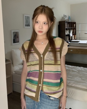 Knitted mixed colors vest V-neck T-shirt for women
