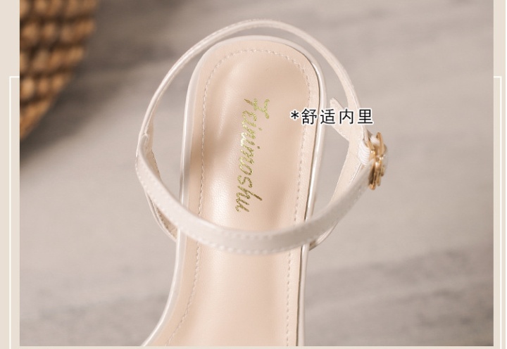 Fold lady square head summer sandals for women
