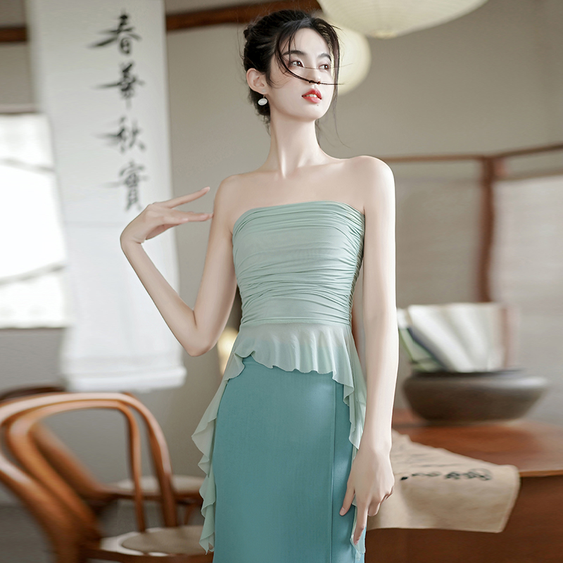 Autumn coat Chinese style short skirt 3pcs set