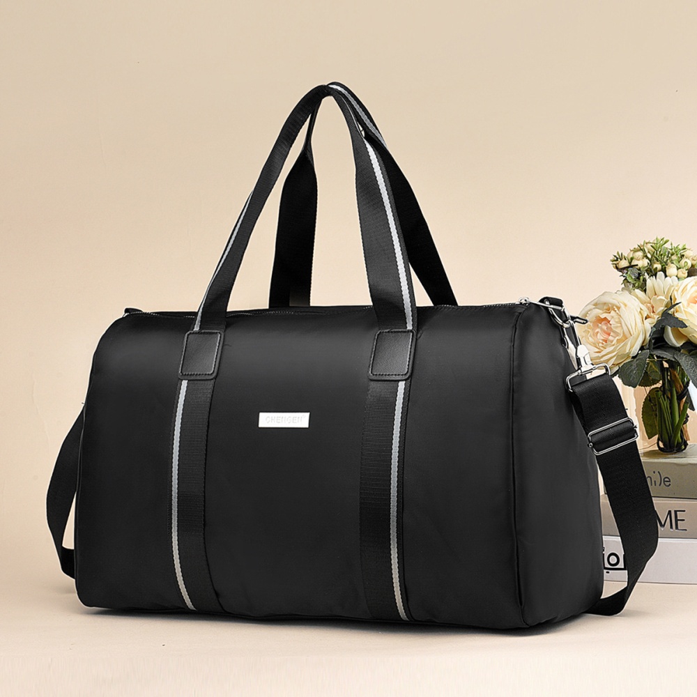 High capacity fitness shoulder bag messenger handbag
