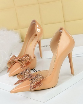 Hollow fine-root high-heeled shoes European style shoes