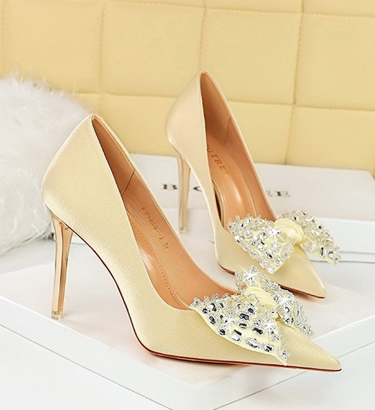 European style high-heeled pointed bow satin shoes