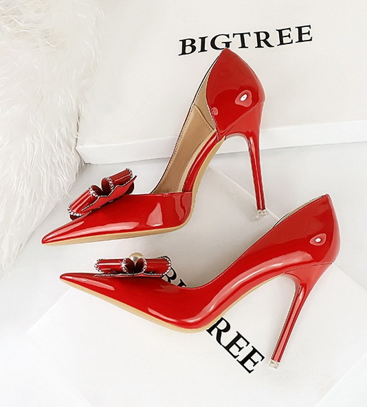 Low banquet pointed rhinestone fine-root bow shoes