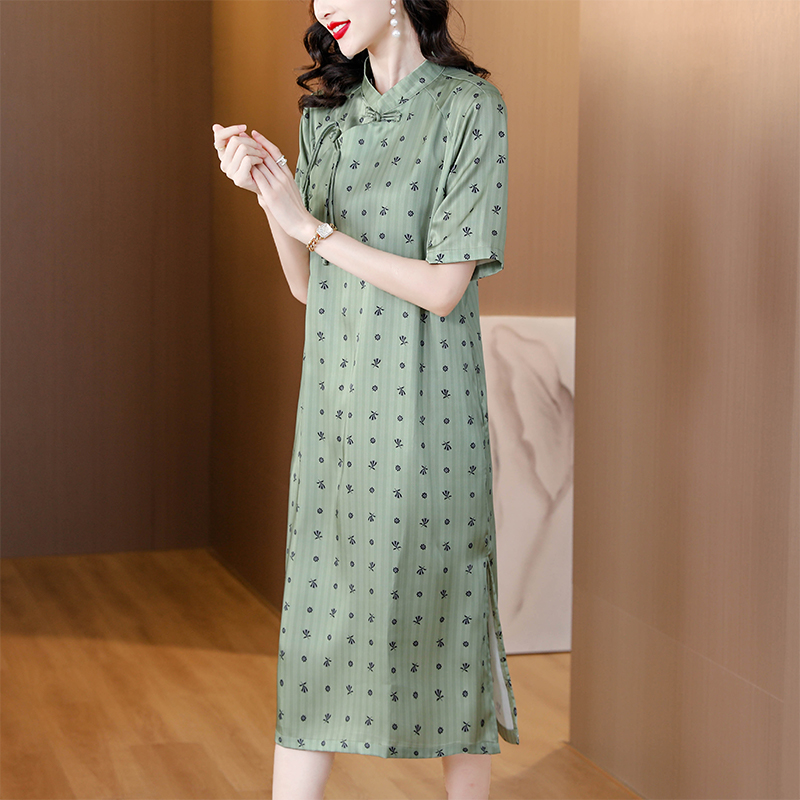Retro temperament cheongsam Chinese style dress for women