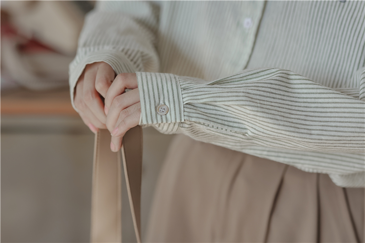 Long sleeve autumn stripe shirt for women