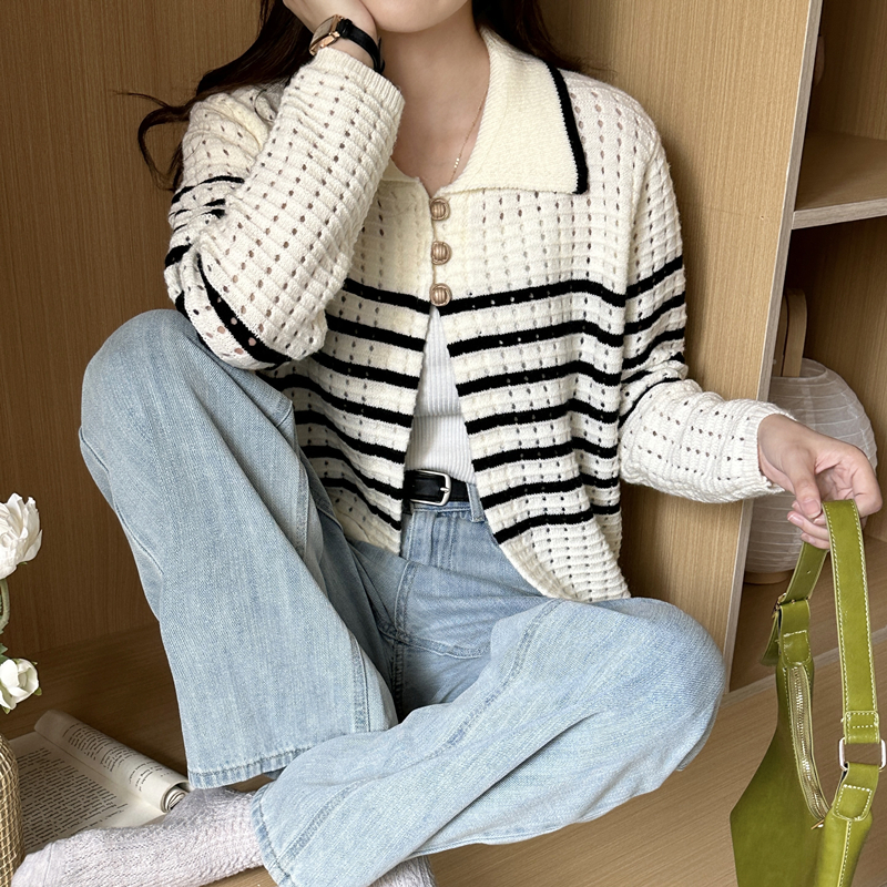 Autumn and winter sweater cardigan for women