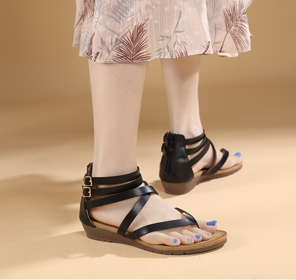 Large yard zip European style fashion rome sandals
