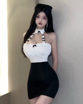 Tight stitching black-white bow package hip dress