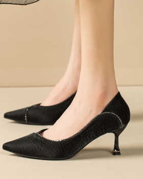 Fine-root low footware pointed high-heeled shoes for women
