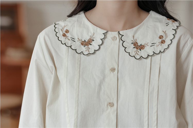 Art embroidery autumn long sleeve doll collar shirt